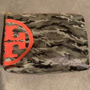 Authentic Tory Burch clutch